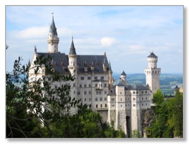Neuschwanstein_Small_350