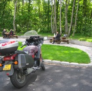 J03_GTR_PicNic_L_1200.jpeg