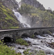 J05_Cascade_Route_L_1200.jpeg