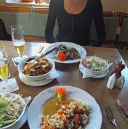 J25_Isa_Diner_L_1200.jpeg