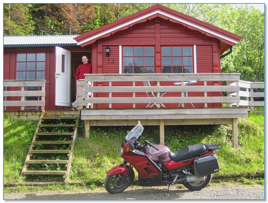 J11_Fred_Rorbu_Moto_800